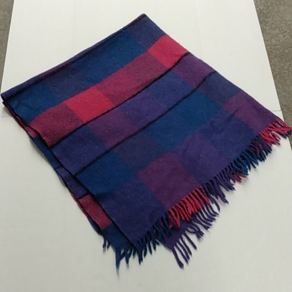 Other - Reine Schurwolle Wool Throw Blanket with fringe tartan plaid